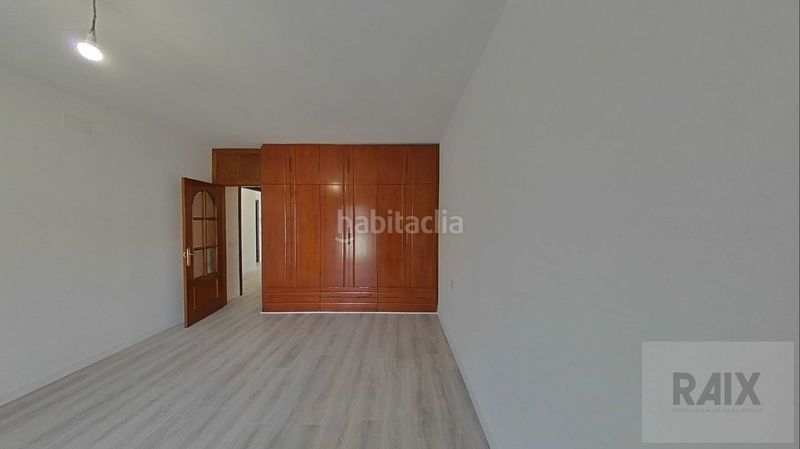 Foto c1c49756-a2e5-4646-957b-8bb2f0c71805. Duplex in Eixample Sabadell