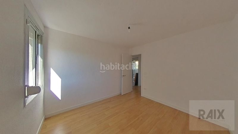 Foto 32033302-a60d-4657-9982-63e8c60a3898. Pis a Els Merinals Sabadell