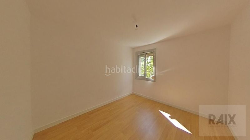 Foto 555b62de-f0e7-4338-8650-e1443062190e. Pis a Els Merinals Sabadell