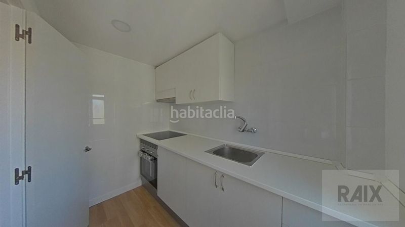 Foto 60ffaaa2-865d-45c9-8f41-3f61623463ba. Pis a Els Merinals Sabadell