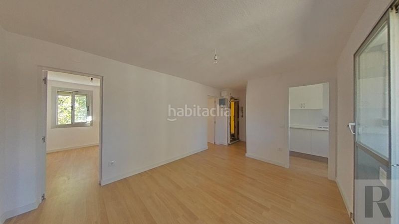 Foto 4f01e75c-8696-449f-9bd6-f0aea63bea08. Piso en Els Merinals Sabadell