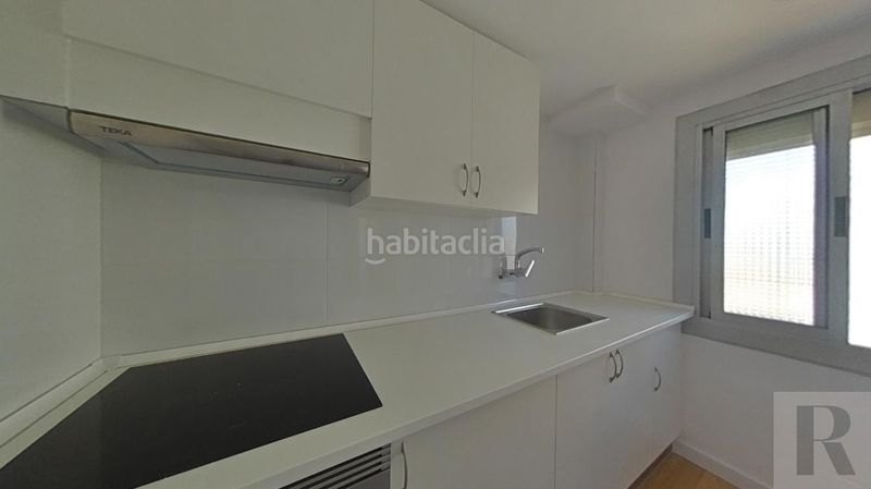 Foto d62c0c0b-a655-4b0d-a904-b9a012643763. Piso en Els Merinals Sabadell