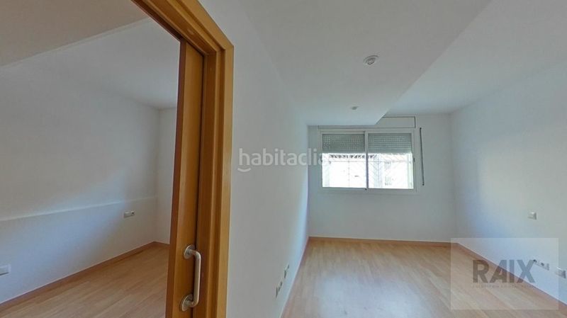 Foto 68b9c831-ad44-4373-9b2c-469b3399561d. Estudi a Centre Sabadell