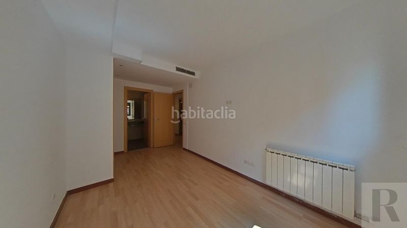 Foto 3dc4faec-fe42-40f1-a8c6-f711b22304d8. Appartamento con riscaldamento in Eixample Sabadell