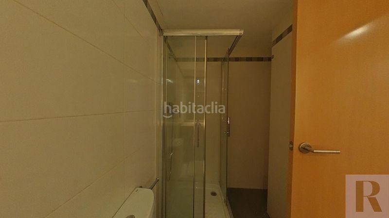 Foto 6824bcab-e0b6-4972-a4f8-dba966fb1270. Appartamento con riscaldamento in Eixample Sabadell