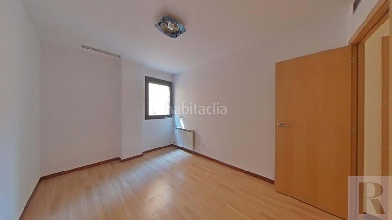 Foto e749f500-23f2-44e7-bccf-67d5b3eab082. Appartamento con riscaldamento in Eixample Sabadell