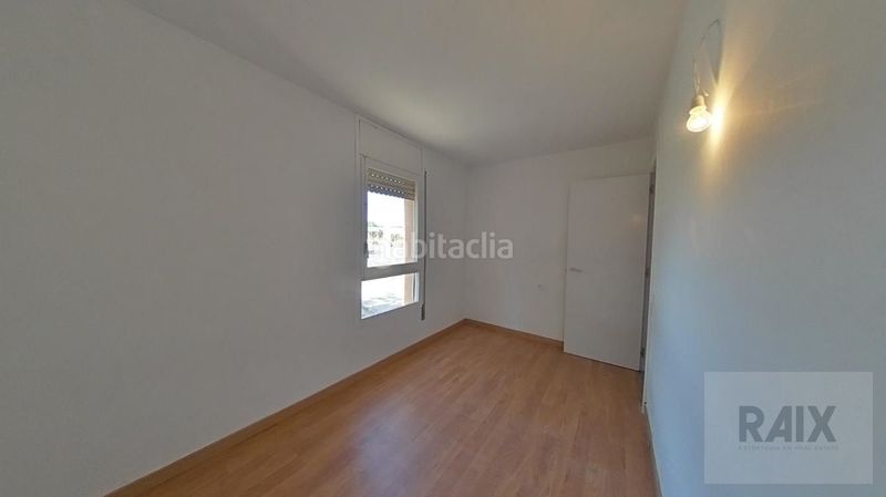 Foto da1d2a64-e80b-4c80-9c01-bc95f228bb66. Pis a Gràcia Sabadell