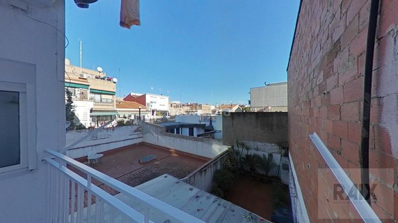 Foto 7870120c-a987-469d-b325-fc2a428860f7. Pis amb calefacció a Els Merinals Sabadell