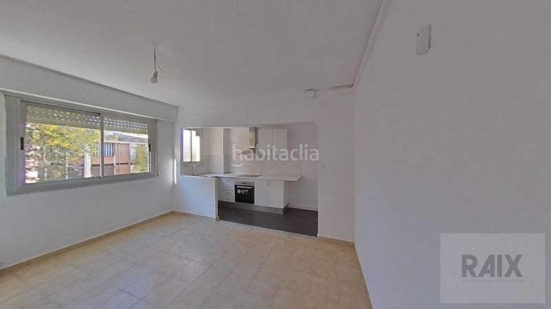 Foto d2ab23a9-de69-4c56-87f5-d8e22a37381e. Pis amb calefacció a Els Merinals Sabadell