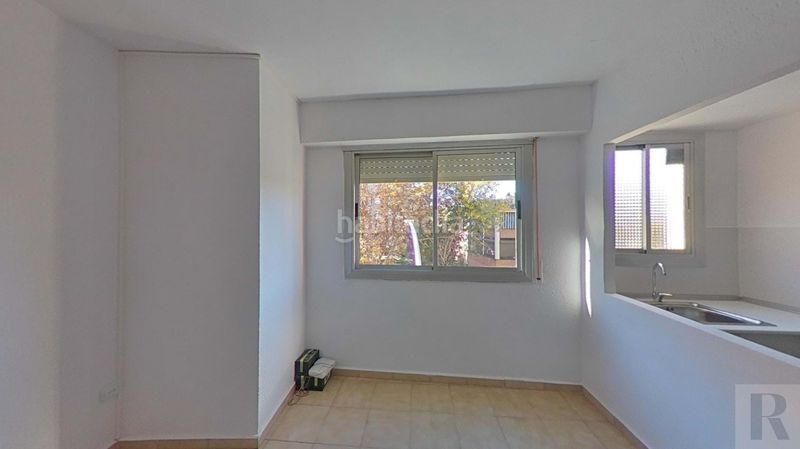 Foto 0ced35d3-6916-4447-bc92-ef178b852b4d. Piso en Els Merinals Sabadell