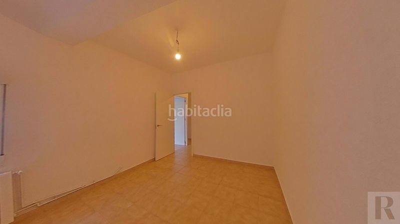 Foto 656a719d-3b4d-4348-992b-2328bf59199e. Piso en Els Merinals Sabadell