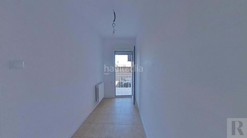 Foto 6820ee4f-6884-4636-b4fe-2860f6ec3756. Piso en Els Merinals Sabadell