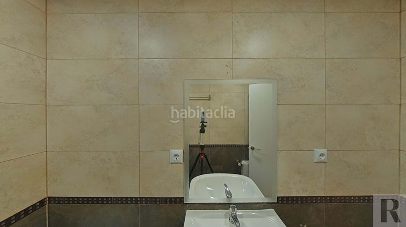 Foto 7e8003f4-9118-4890-a6d6-2d71d4ae9947. Piso en Els Merinals Sabadell
