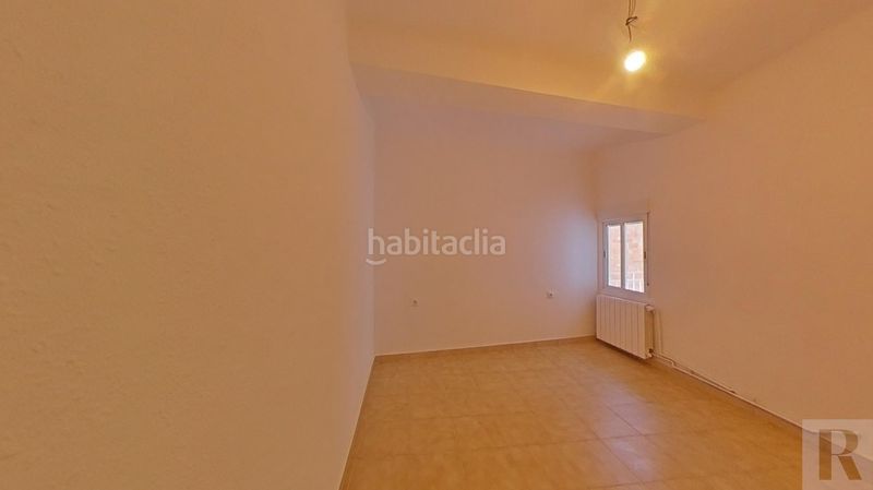 Foto 9ae43ce1-3ea8-432d-92fd-ac921cdb239e. Piso en Els Merinals Sabadell