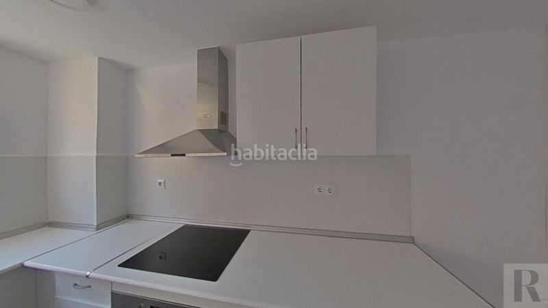 Foto aad05054-6821-4aa4-8905-9c0e9c3d2731. Piso en Els Merinals Sabadell
