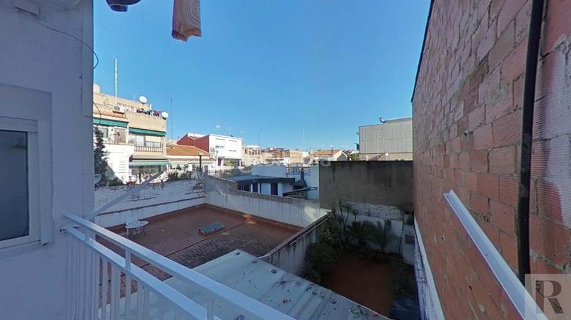 Foto ba7a5091-4056-4949-815e-9645b2fc2336. Piso en Els Merinals Sabadell