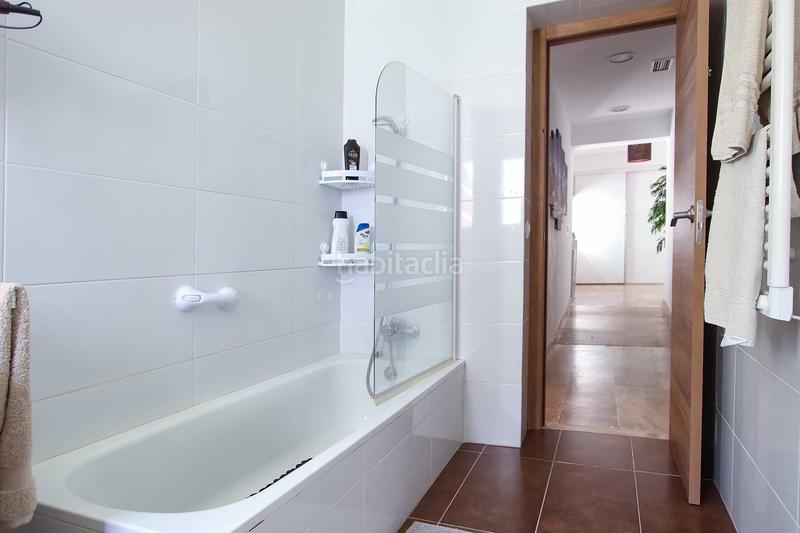 Foto e9a4e70c-7e58-44b9-aef2-c5a7c17c40b7. Haus mit heizung parking pool in El Rosario - Ricmar Marbella