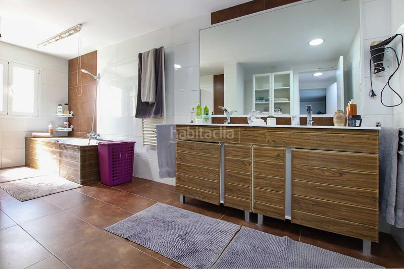 Foto b1015d9e-bbae-4b73-b120-284c62627d02. House with heating parking pool in El Rosario - Ricmar Marbella