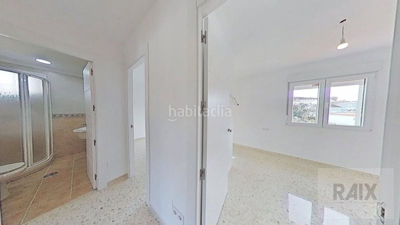 Foto 08107c75-bfbd-4b01-8183-4cd62747a9c6. Haus mit parking in San García Algeciras