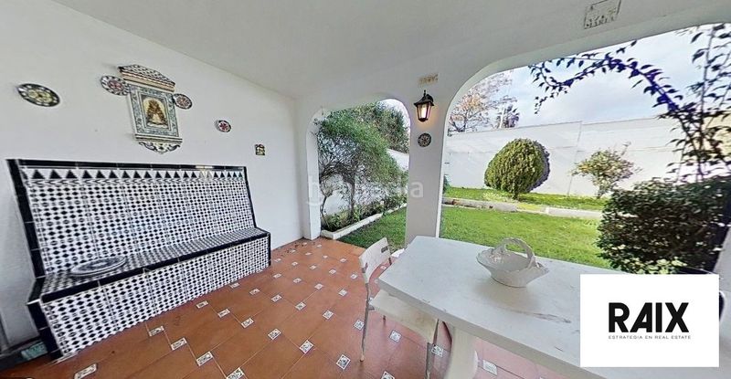 Foto a918dfc6-7053-47aa-8cae-f0a209db3ee0. Haus mit parking in San García Algeciras