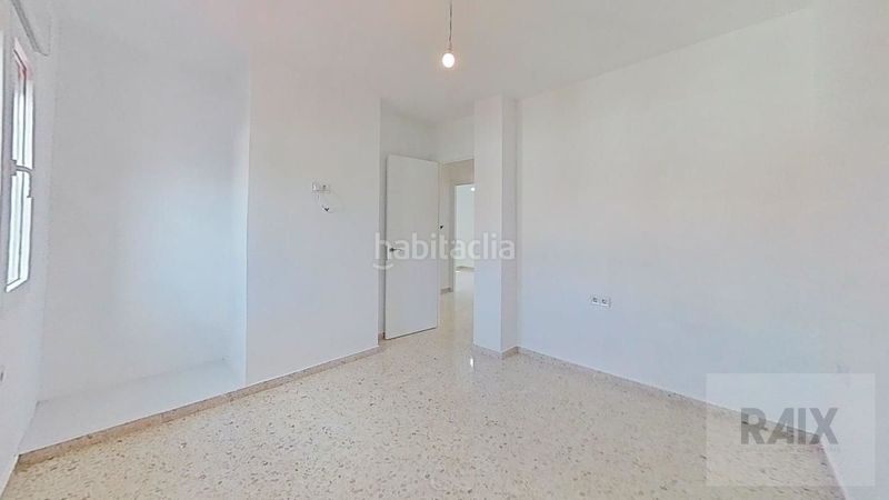 Foto bbd16e21-f5ed-4678-a717-605ba36d69e8. Haus mit parking in San García Algeciras