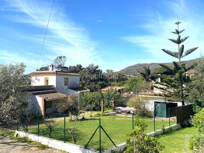 Foto bd460a35-6d53-48c7-bfd3-bc3dace19219. Casa amb aparcament a El Cuartón - El Bujeo Tarifa