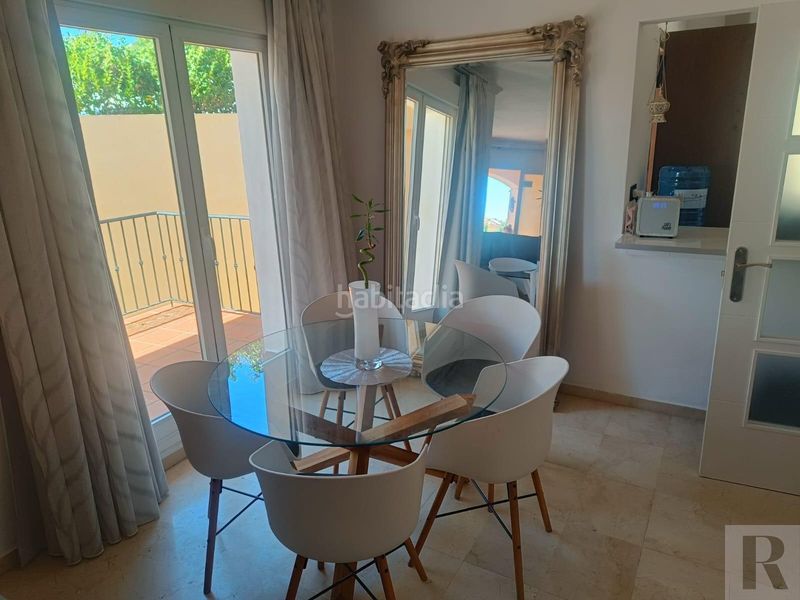 Foto 252518ee-72d5-4610-92da-21299a4e85fb. Casa amb aparcament piscina a Riviera del Sol Mijas