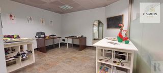 Local Comercial  Alovera. Local comercial en venta en azuqueca de henares de 251 m, ideal
