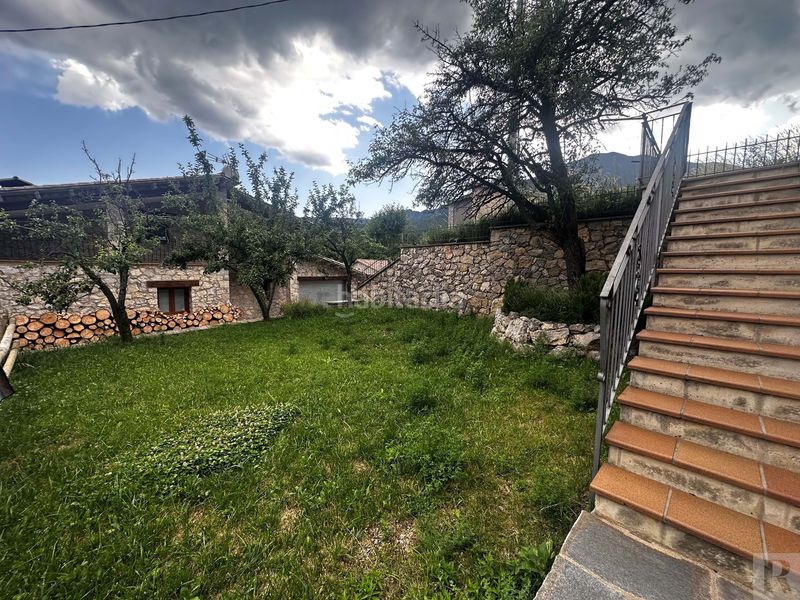 Foto b9b52339-25c7-4567-ad7c-7b87f6469d66. Lloguer casa adossada amb calefacció a Vallcebre