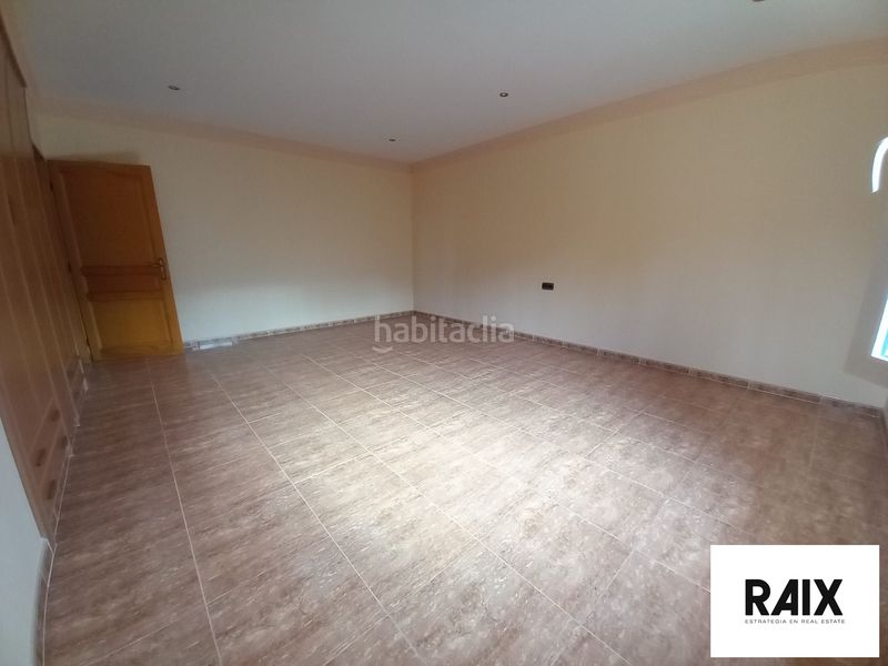 Foto 56f4230e-ed45-4939-a9c1-a9cd4d4453ee. Chalet mit heizung parking pool in Urbanitzacions i Pedanies Nord Alzira