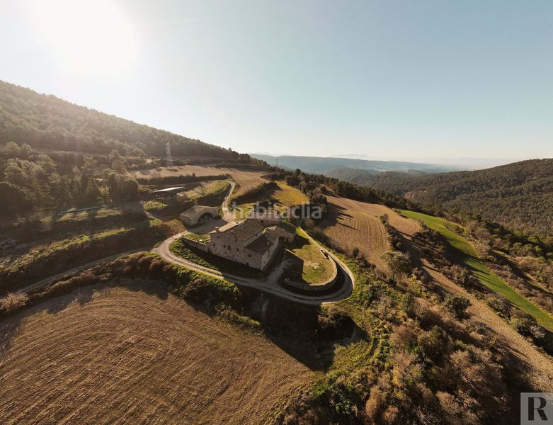 Foto 6748dea3-f2fe-41d5-acb5-1999c0be0a69. Casa adossada amb calefacció aparcament a Moià