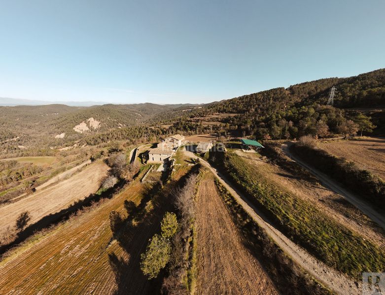 Foto 7a0c2a9e-c9e4-42ce-b4f4-7564606ff616. Casa adossada amb calefacció aparcament a Moià