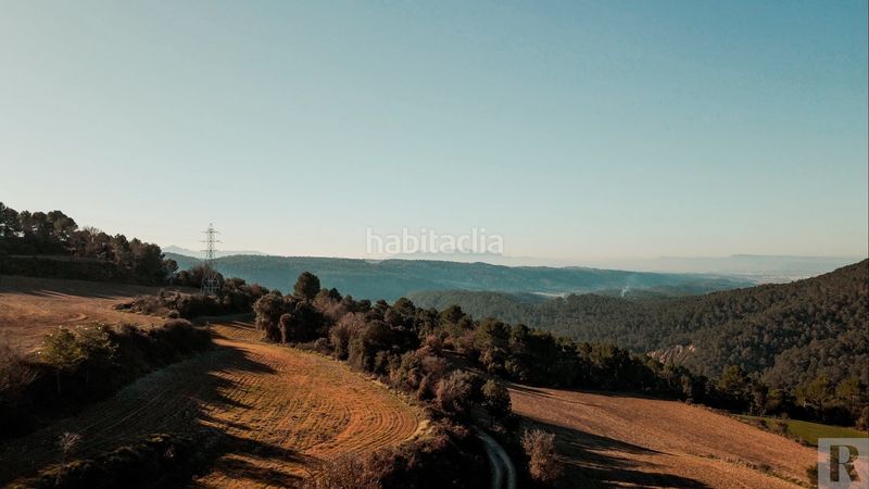 Foto fc392c7a-2dcb-479e-a8fd-bf597495f5da. Casa adossada amb calefacció aparcament a Moià