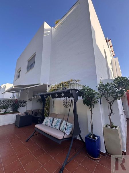 Foto 505c478d-6919-46c8-bac5-05d26c2a59fe. Casa amb aparcament piscina a Nagüeles Alto Marbella