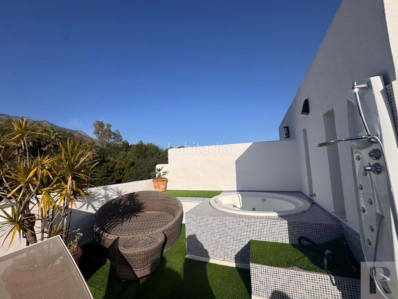 Foto 553ceebc-eeda-4dfa-9dfe-09c8d5db8b8d. Casa amb aparcament piscina a Nagüeles Alto Marbella