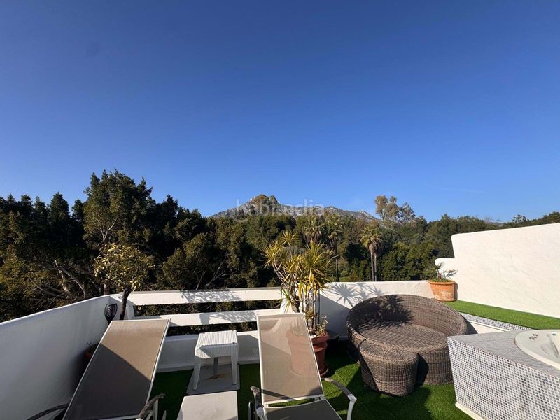 Foto 5d7e38f5-1ff2-4f20-9096-2ef61edcb643. Casa amb aparcament piscina a Nagüeles Alto Marbella