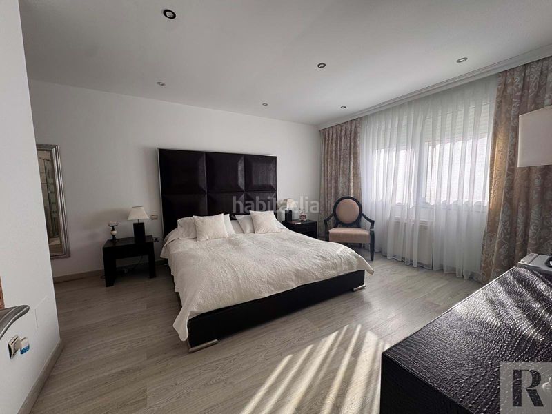 Foto 68ffede4-7fee-433b-972e-c1e15cd752f4. Casa amb aparcament piscina a Nagüeles Alto Marbella