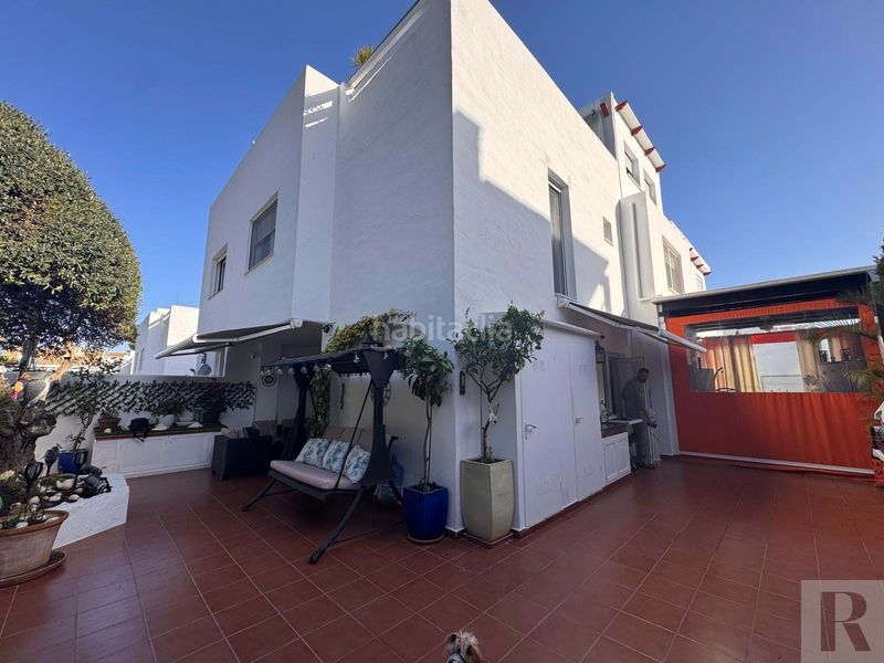 Foto b469a138-c9fe-449f-9382-adc3266064bc. Casa amb aparcament piscina a Nagüeles Alto Marbella