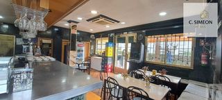 Local Comercial  Avenida viena. Local comercial en esquina en coslada, actualmente alquilado y g