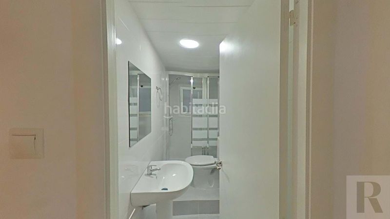 Foto e9f50f12-d48d-4e0d-a63f-2f4eb3a46209. Pis a Horta Barcelona