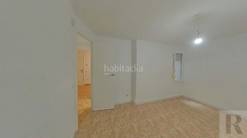 Foto fecd104b-5024-4aa1-9116-0d9f362d34bd. Pis a Horta Barcelona