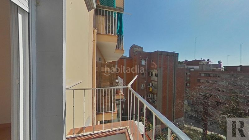Foto 3ccf85b0-33ad-455a-b07e-1a5ad109f0a1. Pis a Guinardó Barcelona