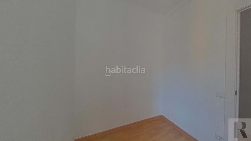 Foto 42eb4b50-35fc-4441-85f5-e2955a0d36e2. Pis a Guinardó Barcelona