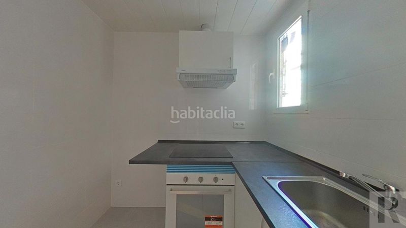 Foto ad90d4d2-473f-45f7-b5a2-8b1a1e7a6126. Pis a Guinardó Barcelona