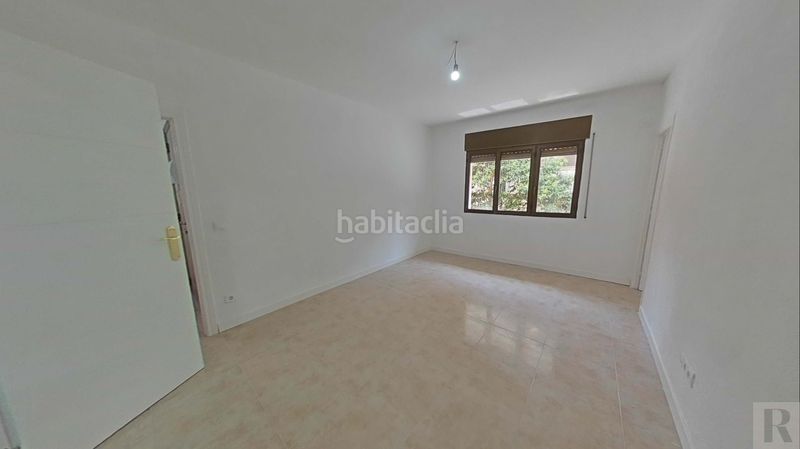 Foto 7f637619-6e7d-4567-ba80-86f9968f86c7. Pis a Carmel Barcelona