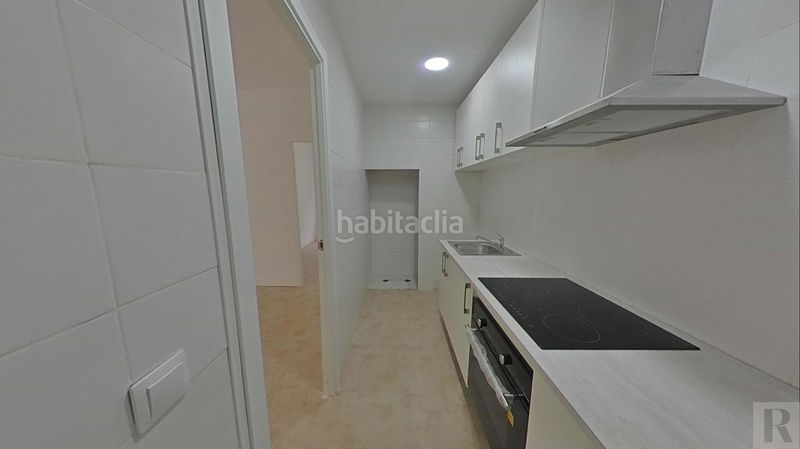 Foto a11e67b1-4c27-44da-9f19-3f97c2a67d3a. Pis a Carmel Barcelona