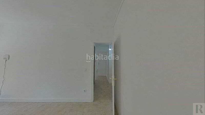 Foto d438378b-482f-4938-be4d-898fd4242b80. Pis a Carmel Barcelona
