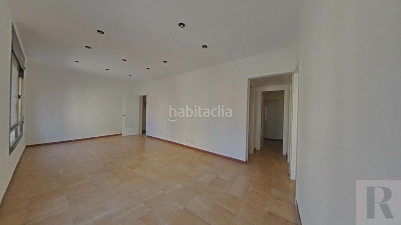 Foto 52b5f274-824e-44d1-b977-0cb16f2166fa. Pis a Guinardó Barcelona