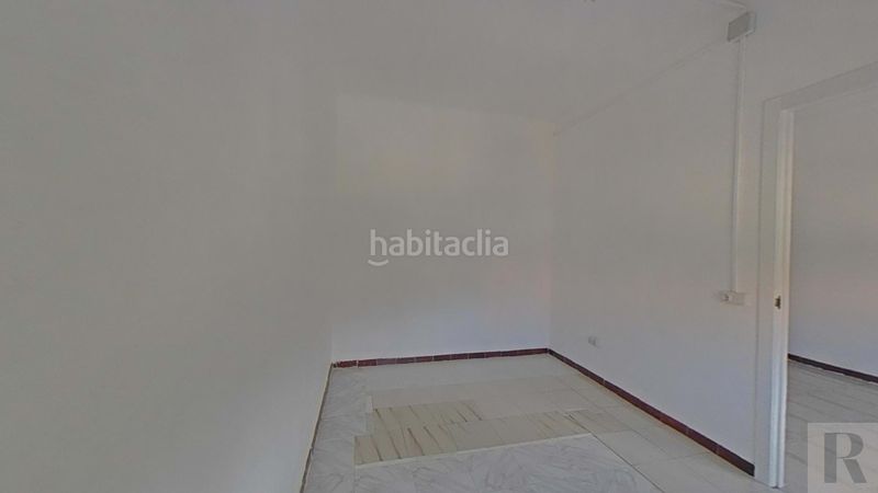 Foto 588817c5-e958-4f82-84a4-4af7256e1037. Pis a Can Baró Barcelona