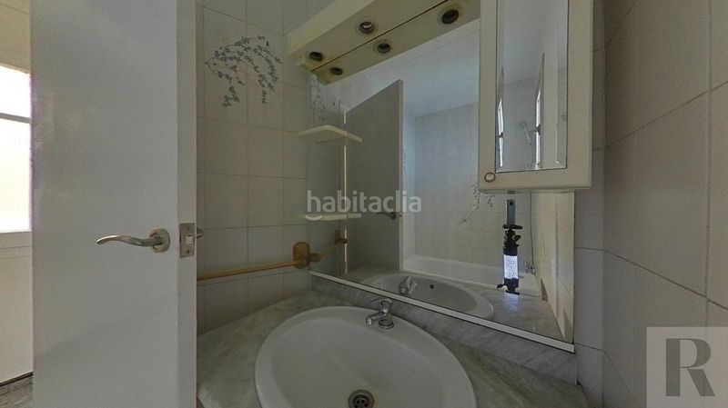 Foto 89f475c2-9437-4e78-a522-d3e8665f43e1. Pis a Horta Barcelona